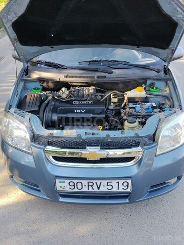 Chevrolet Aveo-12