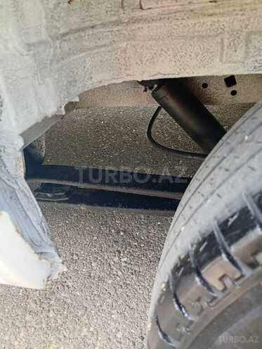 Ford Transit-14