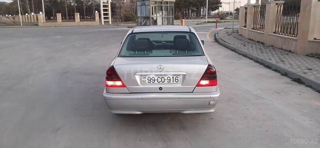 Mercedes C 200-16