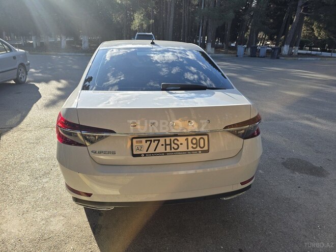 Skoda Superb-5