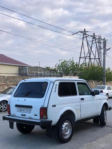 LADA (VAZ) Niva-8