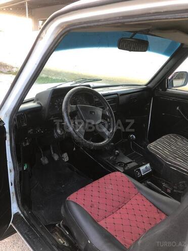 LADA (VAZ) Niva-16