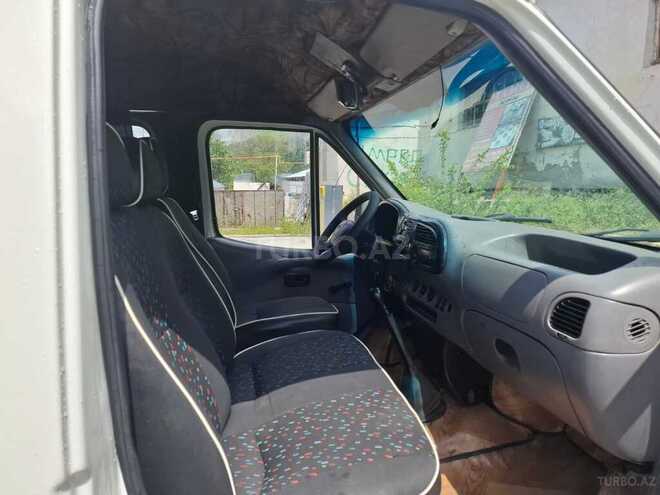 Ford Transit-14