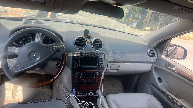Mercedes ML 350 4MATIC-6