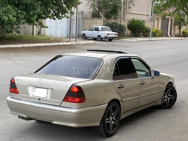 Mercedes C 200-15