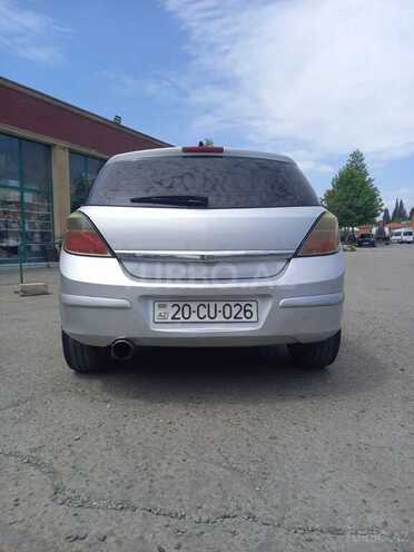 Opel Astra-2