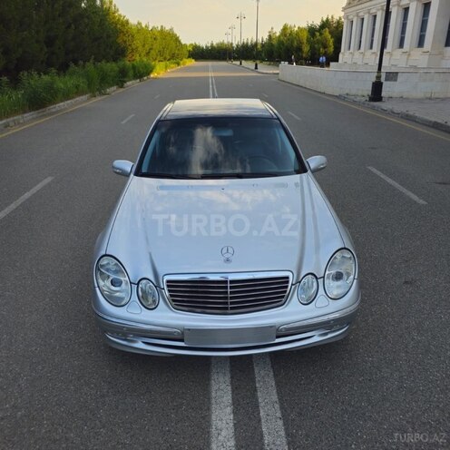 Mercedes E 320-12