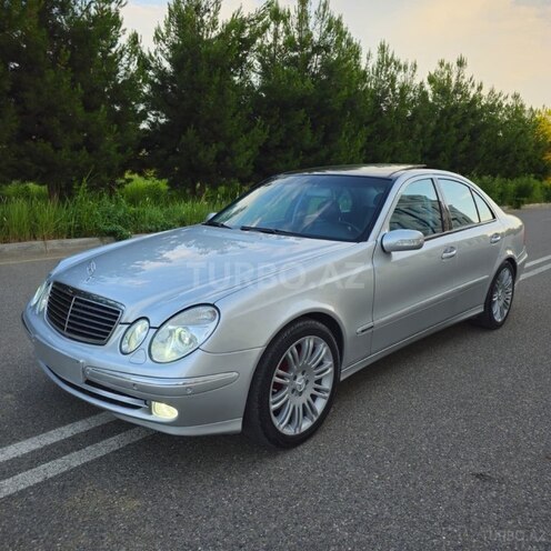 Mercedes E 320-6