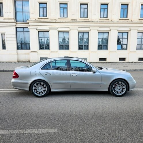 Mercedes E 320-15