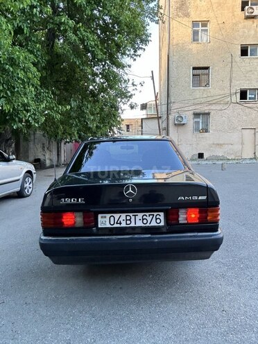 Mercedes 190-6