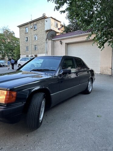 Mercedes 190-3