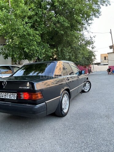 Mercedes 190-7