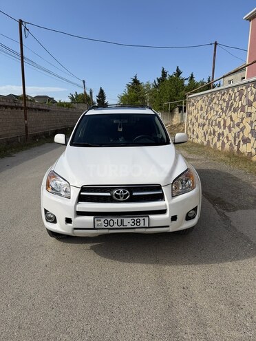 Toyota RAV4-1