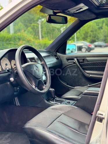 Mercedes C 230-13