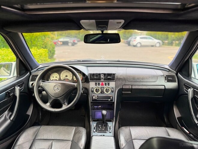 Mercedes C 230-15