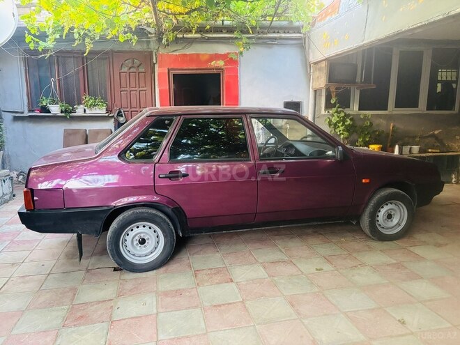LADA (VAZ) 21099-2
