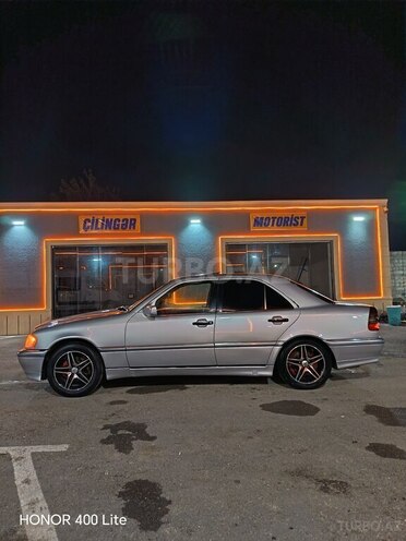 Mercedes C 230-3