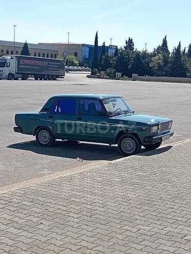 LADA (VAZ) 2107-1