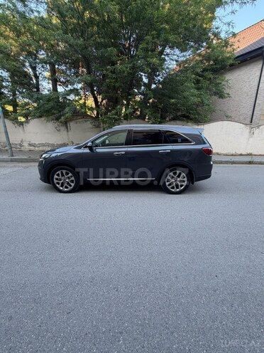 Kia Sorento-5