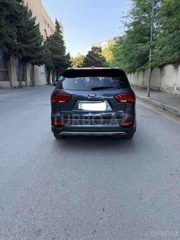Kia Sorento-6