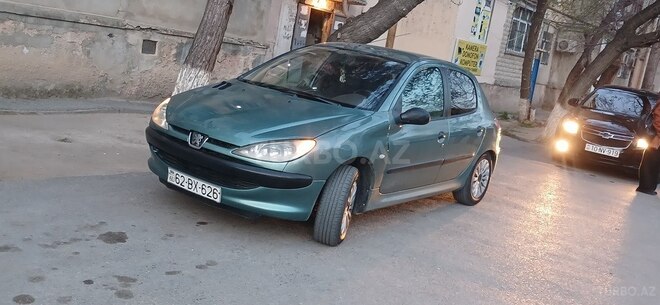 Peugeot 206-11