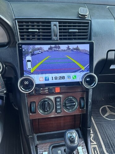 Mercedes C 180-9