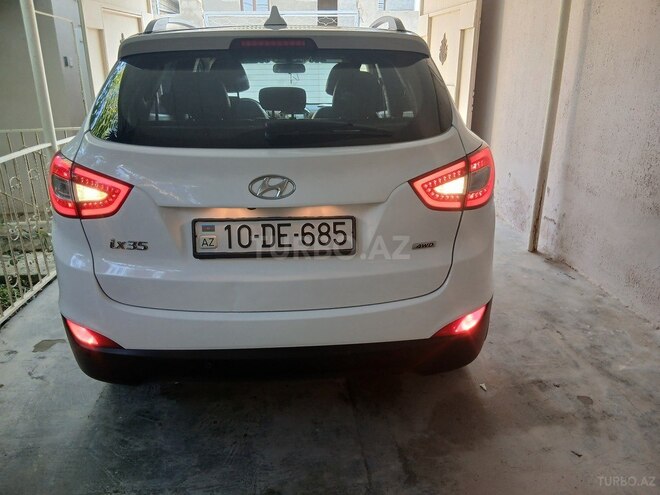 Hyundai ix35-16