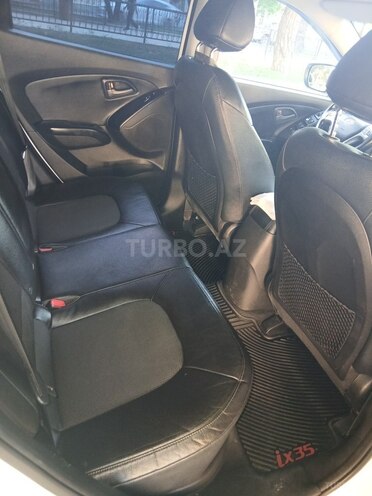 Hyundai ix35-8