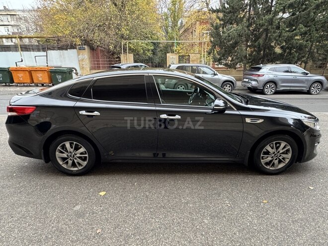 Kia Optima-3