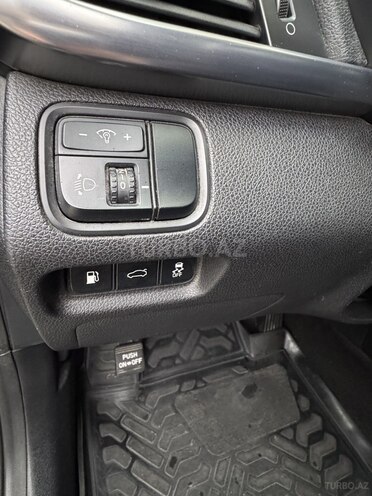 Kia Optima-13