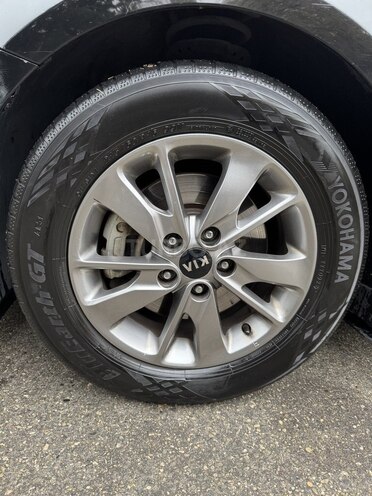 Kia Optima-15