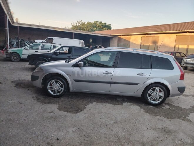 Renault Megane-7