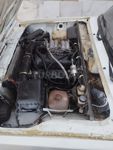 LADA (VAZ) 2107-2