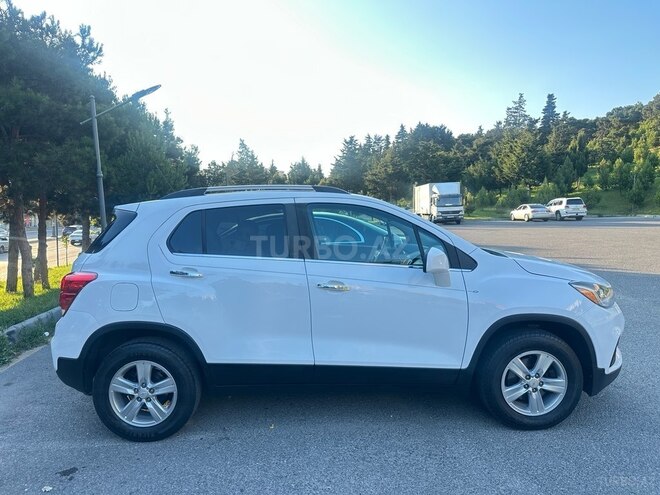 Chevrolet Trax-8