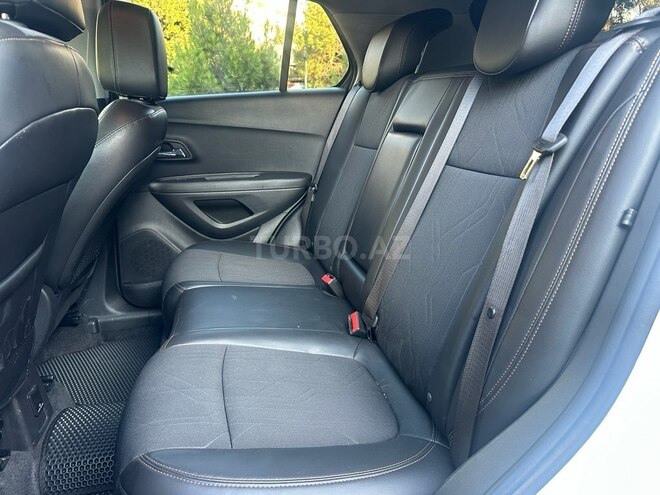 Chevrolet Trax-10