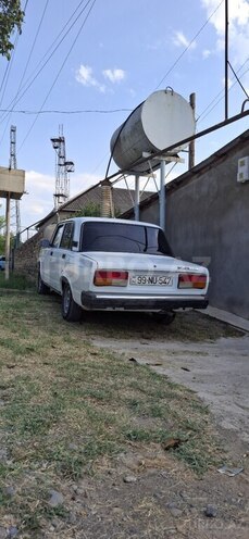 LADA (VAZ) 2107-4