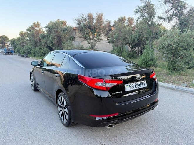 Kia Optima-4