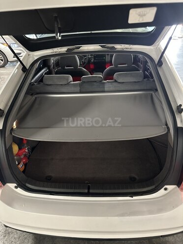 Toyota Prius-7