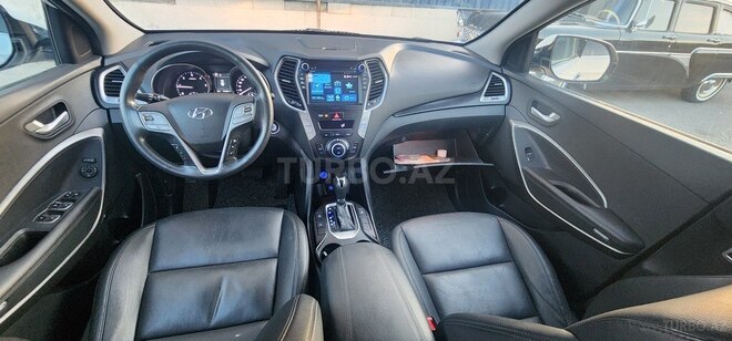 Hyundai Santa Fe-6