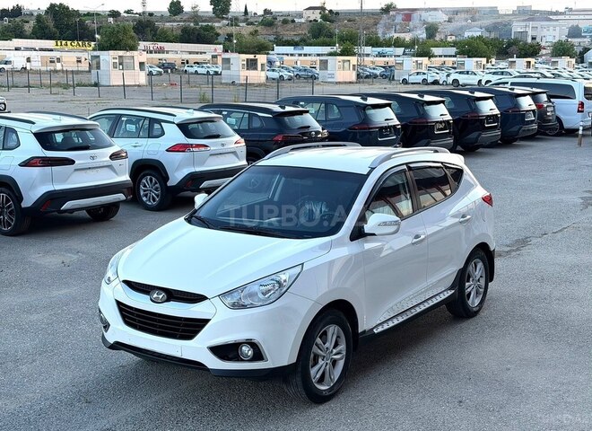 Hyundai ix35-1
