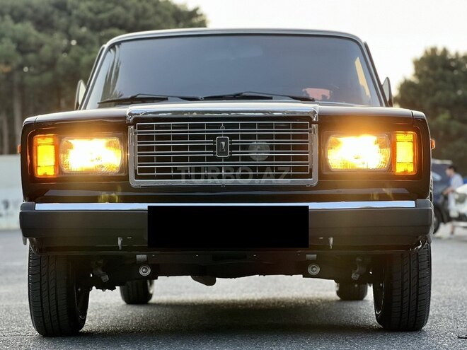 LADA (VAZ) 2107-9