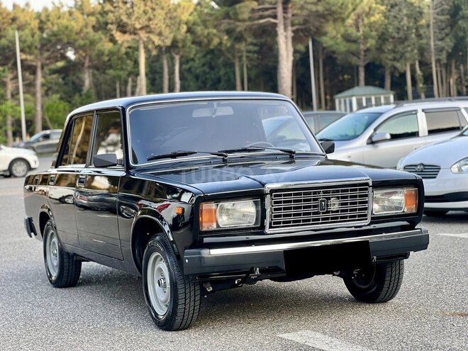 LADA (VAZ) 2107-3