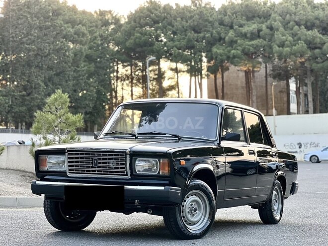 LADA (VAZ) 2107-7