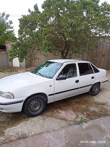 Daewoo Nexia-3