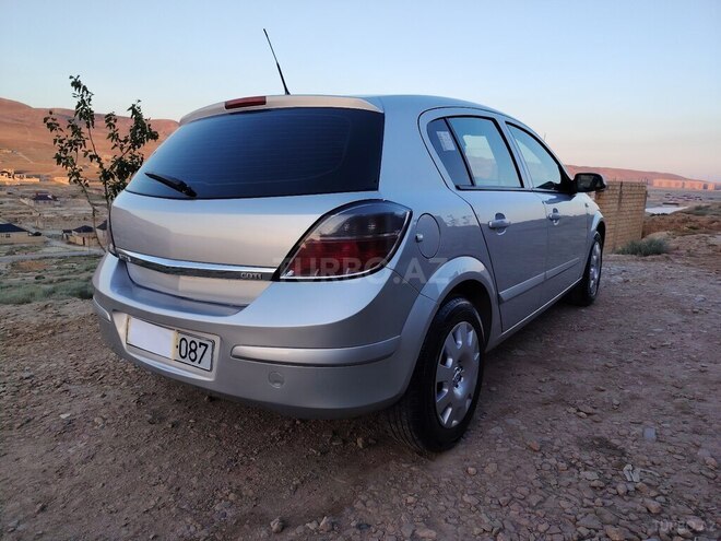 Opel Astra-8