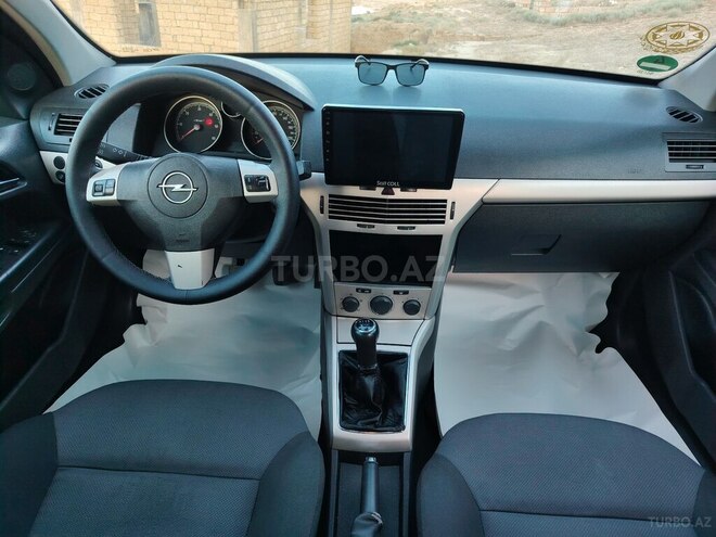 Opel Astra-9