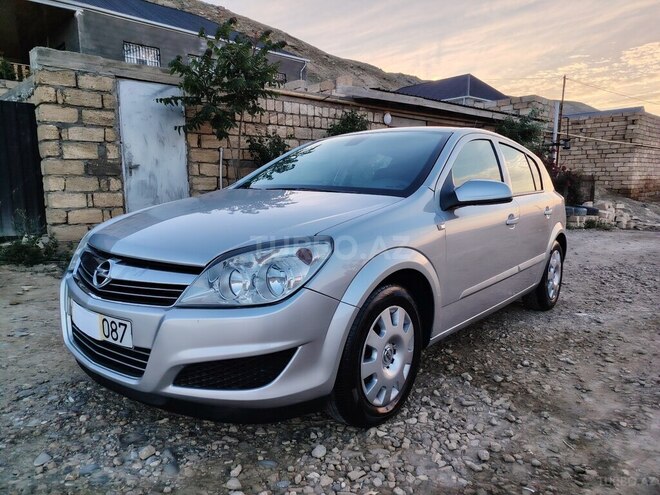 Opel Astra-2