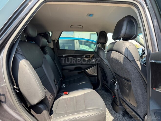 Kia Sorento-15