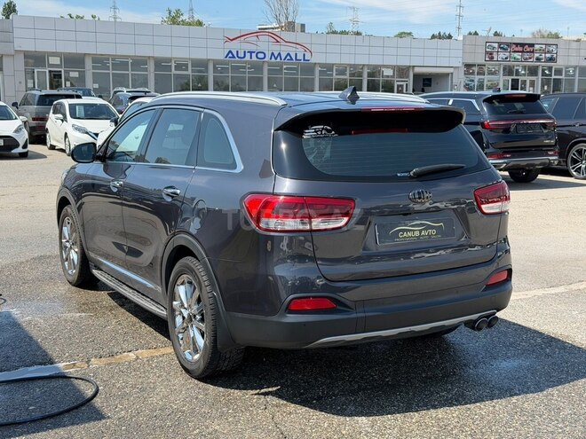 Kia Sorento-7