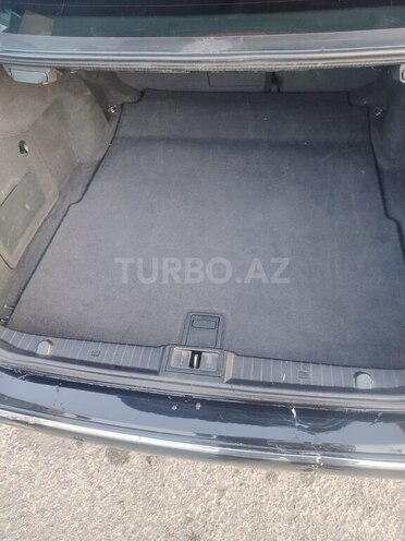 Mercedes E 270-12